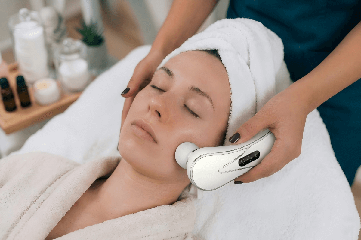 Professional Facial Massage Techniques: A Guide to Skin Tightening and Rejuvenation - ECOZY
