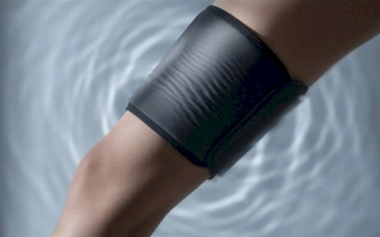 Cold-And-Hot-Massage-Advanced_Cryotherapy_and_Compression_Technology_-Pneumatic_Air_Compression-Pages-Ecozy